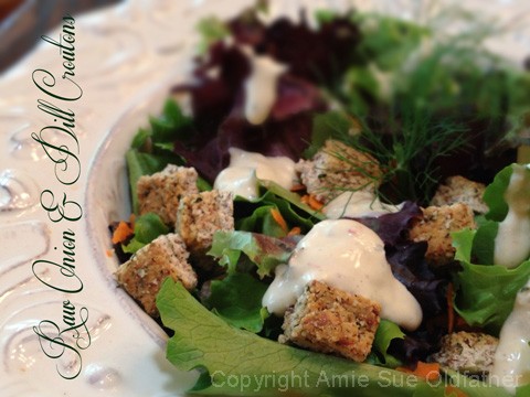 Raw-onion-and-dill-croutons1-1