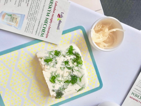 1E1481CC-816F-4CC5-9ECB-E09057CDA2EC