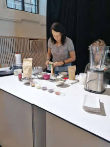 0A69C8BA-0392-42A6-A77A-0D65588D3D0E